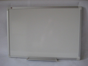 Valgetahvel 510x360mm (1 foto / 3)