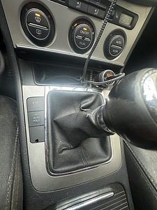Volkswagen passat b6 (6 foto / 7)