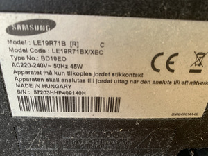 SAMSUNG 19 Inch LE19R71B HD Ready LCD TV - IFESOLOX (1 foto / 3)