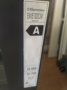 Газовая плита Electrolux (4 фото из 4)