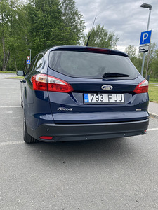 Ford focus (5 foto / 10)