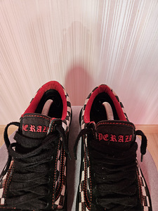 Meeste Vans Old School tossud BMX-i jaoks (3 foto / 4)
