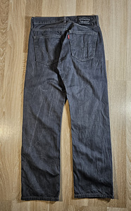 Мужские джинсы Levis (3 фото из 5)