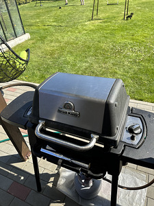 Gaasigrill Broil king (1 foto / 2)