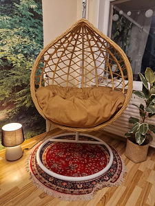 Подвесное кресло (2 фото из 4)