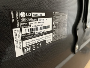 Телевизор LG и DVD-плеер (2 фото из 5)