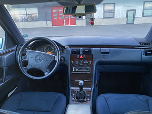 Mercedes-Benz E300 OM606 (7 foto / 9)
