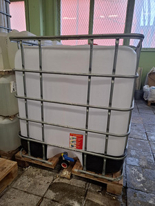 IBC 1000L konteinerid & tünnid (3 foto / 4)