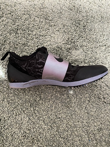 Nike teivashüppe naelikud (5 foto / 9)