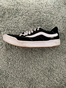 Vans vabaaja jalatsid (2 foto / 7)