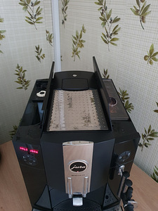 Espressomasin JURA IMPRESSA C9 (5 foto / 6)