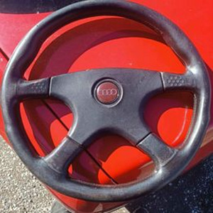 M:AUDI MOMO rool (1 foto / 2)