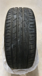 245 / 45 / 19 hankook k117b ventus s1 evo2 98y runflat, 1tk (1 foto / 3)