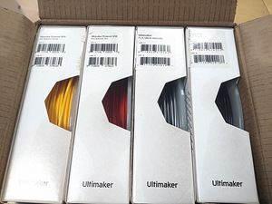 3D принтер Ultimaker 2+ Connect (5 фото из 6)
