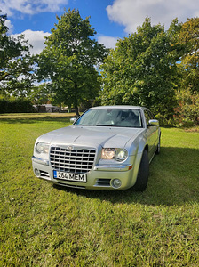 Chrysler 300C с газом (8 фото из 12)