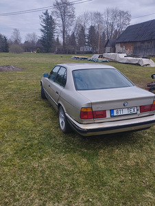 BMW e34 2.5 125kw (2 foto / 13)