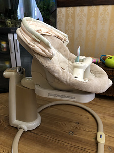 Graco Электрокачели (5 фото из 5)