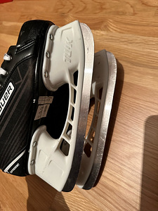 BAUER SUPREME S140, suurus 36. (3 foto / 8)