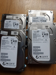 Kasutatud 3,5 "SATA HDD Seagate Barracuda 250 Gbytes (2 foto / 2)