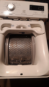 Pesumasin Electrolux EWT1266ODW varuosad (1 foto / 2)
