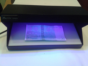 Valuuta kontrollimise UV lamp Bellcon (1 foto / 2)