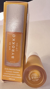 Масло для губ Shine Brown SPF30, 6 мл (2 фото из 4)