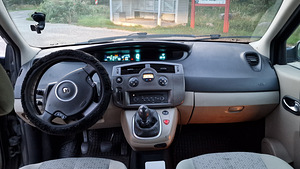 Renault Scenic 1.5 78kW, 2008 (11 foto / 12)