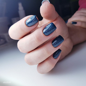 Модель на маникюр (5 фото из 6)