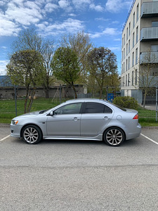 Mitsubishi Lancer 2.0 diesel 2008 (4 foto / 8)