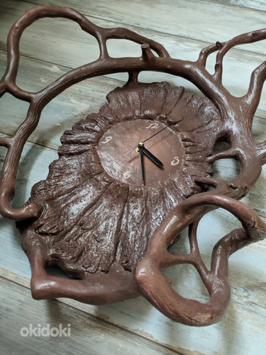 Декоративные настенные часы деревянные (фото #7)