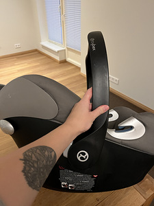 Turvahäll cybex (1 foto / 7)