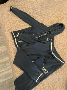 Kostüüm. Emporia Armani