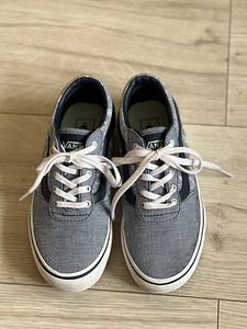 Vans кеды, сменная обувь (3 фото из 4)