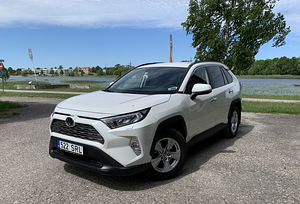 Toyota Rav4 2019/20 (1 foto / 13)