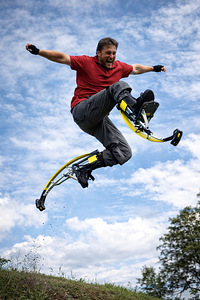 Сапоги-кенгуру (Skyrunner Stilts) для любителей экстрима (10 фото из 10)