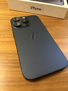 iPhone 15 pro Blue 256GB (2 foto / 4)
