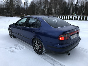 Seat Toledo 1.9tdi 81 kw 2004 (6 foto / 10)