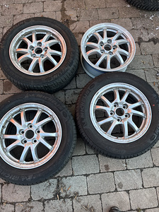 Литые диски Toyota R16 с шинами и датчиками (1 фото из 6)