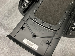 Porsche cayenne 958 92A keskmise kõlari katte (3 foto / 5)