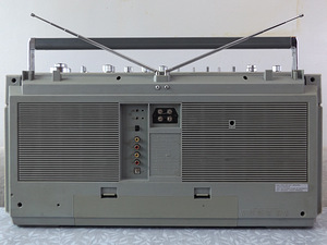 Vanakooli kassettraadio Sanyo M-X720K (5 foto / 10)