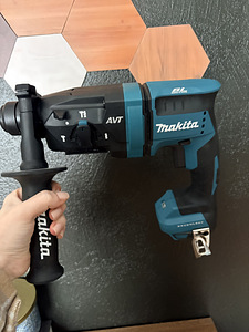 Makita Dhr182 akupuurvasar + 18V + puuridekomplekt (5 foto / 6)