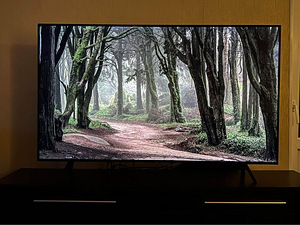 Телевизор Samsung QLED 4K 55" QE55Q70R (1 фото из 3)