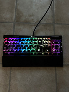 Mehaaniline klaviatuur Corsair K70 RGB MK.2