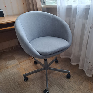 Tool IKEA SKRUVSTA vähe kasutatud (1 foto / 2)
