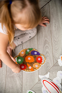 Velcro mäng "Puuviljad ja köögiviljad" (4 foto / 5)