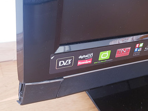 LG 37LC55 37" LCD TV (7 foto / 9)