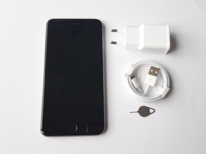 Apple iPhone 6 Plus 64GB (6 фото из 6)