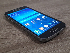 Samsung Galaxy S4 Mini (4 foto / 6)