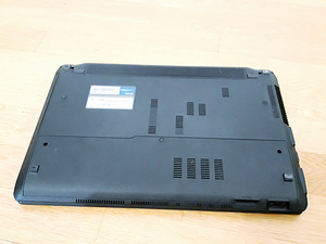 Asus X54C - i3-gen2/4GB/500GB/15.6"/W10 (9 foto / 9)