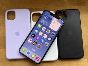 iPhone 11 Pro Max 64 GB (roheline) (1 foto / 6)